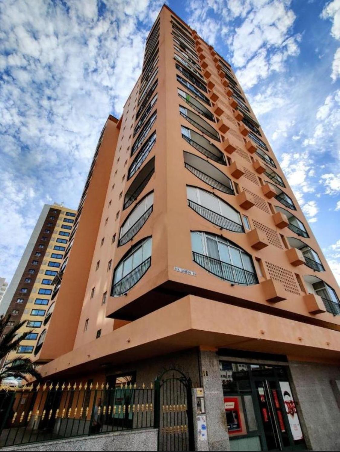 Apto San Angelo Benidorm Vistas Al Mar 400 M Exterior photo